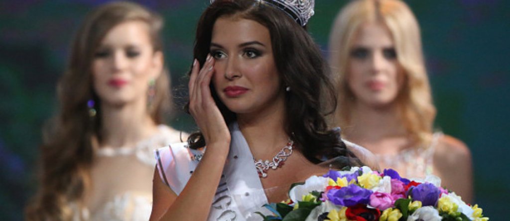 Втората позиция остана за Мис Русия София Никитчук 