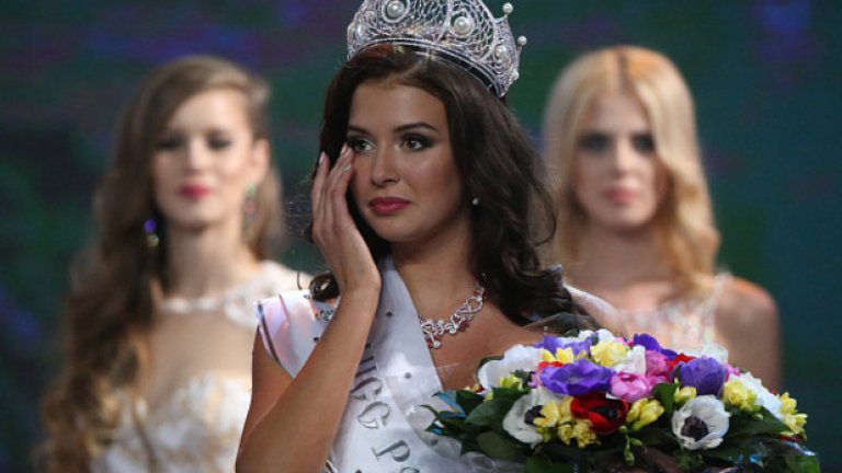 Втората позиция остана за Мис Русия София Никитчук