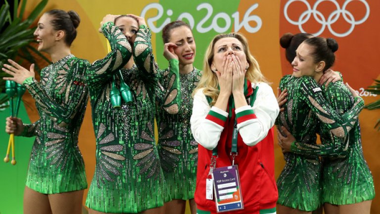 Момичетата отсрамиха българския спорт в Рио. Постиженията им са приятно изключение от ситуацията в спорта и в държавата и трябва да им се порадваме, докато още ги има