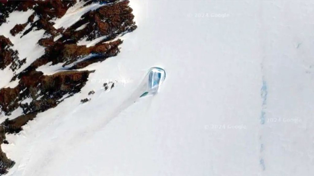 ice-door-l