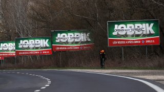 "Йоббик" иска да се превърне в истинска партия на народа