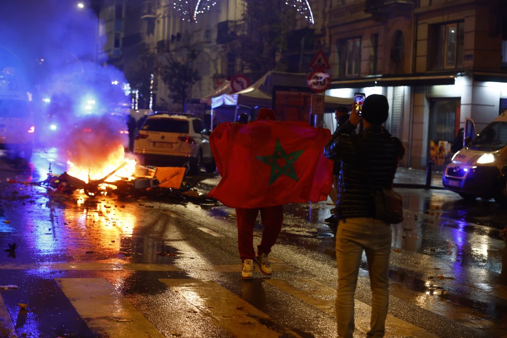 Марокански фенове излязоха по улицата на белгийската столица, а част от тях предизвикаха множество вандалски прояви