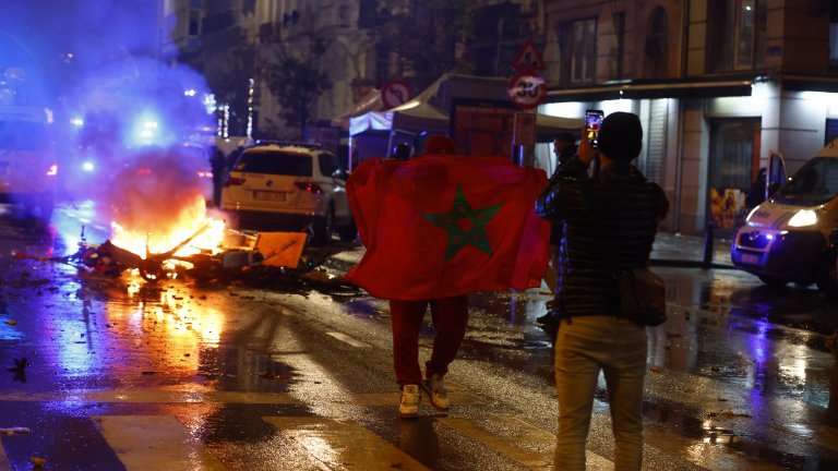 Марокански фенове излязоха по улицата на белгийската столица, а част от тях предизвикаха множество вандалски прояви
