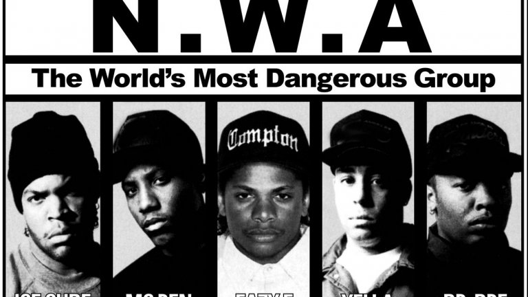 N.W.A.
Първите истински гангстери в хип-хопа - Dr. Dre, Eazy-E, Ice Cube, DJ Yella и MC Ren. С хитовете си “Straight Outta Compton”, “Boyz-N-The-Hood” и “Gangsta Gangsta” си спечелват повече от противоречива репутация, проблеми със закона и милиони фенове. Същевременно с това маркират началото на нов етап в рапа, който ще окаже влияние на следващите поколения изпълнители.