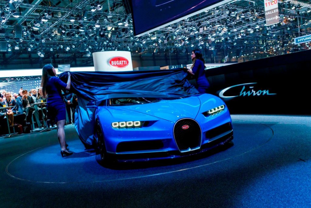 Bugatti Chiron бе показан за първи път на журналистическа пресконференция на 1 март