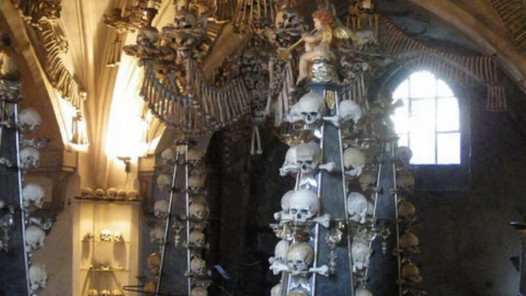 История, мистериозност и смърт: Чешката "Църква от кости"
