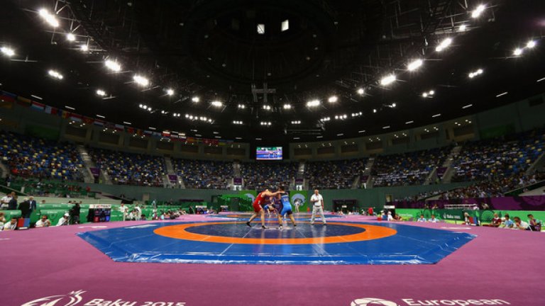 Сърцето на обектите обаче е комплекс "Гайдар Алиев", част от който е и огромната зала за борба, гимнастика, бокс...