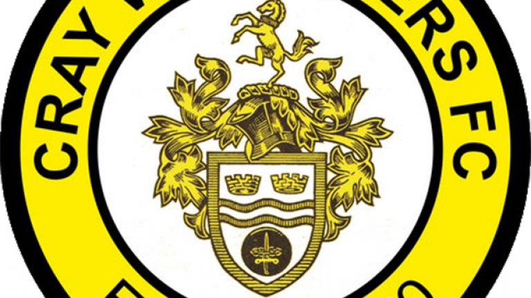3. Крей Уондърърс - Cray Wanderers F.C. (1860)
Крей Уондърърс е първият футболен клуб от южна Англия и е създаден през 1860. Радва се на успехи в началото на 20-ти век, когато печели Kent League през сезон 1901-02. След това се лута по аматьорските дивизии, преди да си върне полуаматьорския статут през 50-те години. Тогава на два пъти печели Лондонската лига и два пъти е втори. Както Уърксоп, Крей играе в Northern Premier Leauge и не се е изкачвал по-нагоре.