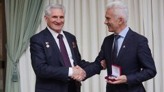 Руска "Звезда на отечеството" за българския националист