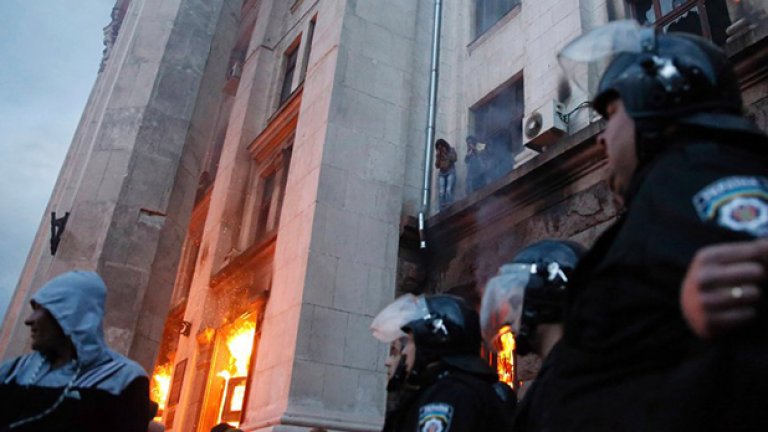 Кървави сблъсъци в Одеса, Русия вини Киев (Галерия)