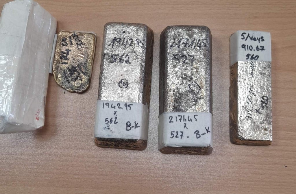 На "Капитан Андреево" задържаха кокаин и злато за над 1,4 млн. евро