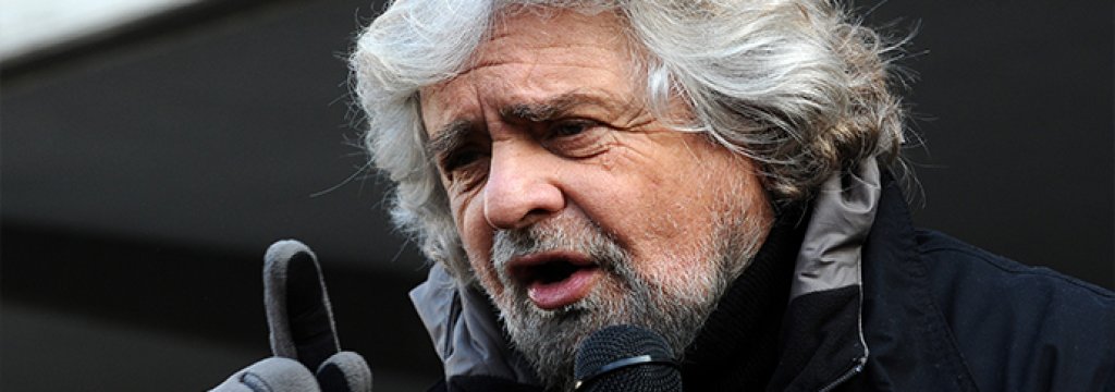Beppe_Grillo_-_Trento_2012_04