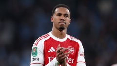 Страхът от провал сковава Арсенал и превръща в риск всеки мач до края