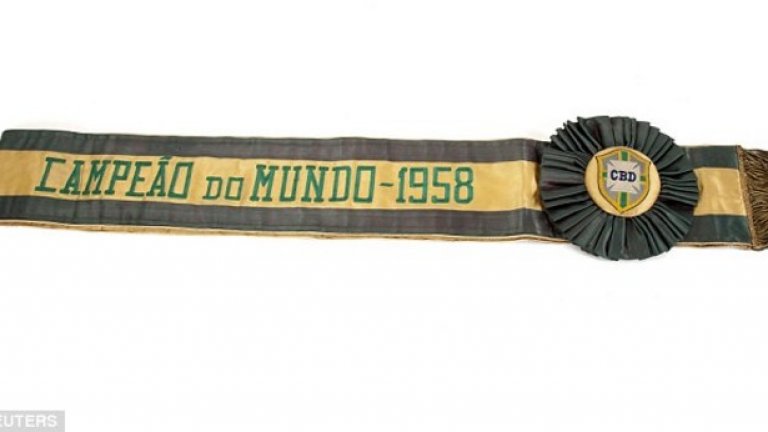 Почетен знак на бразилската федерация, връчен на Пеле по случай спечелването на световната титла през 1958