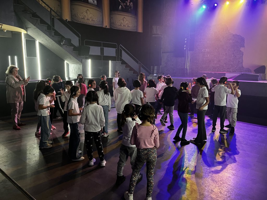 Стая без стени