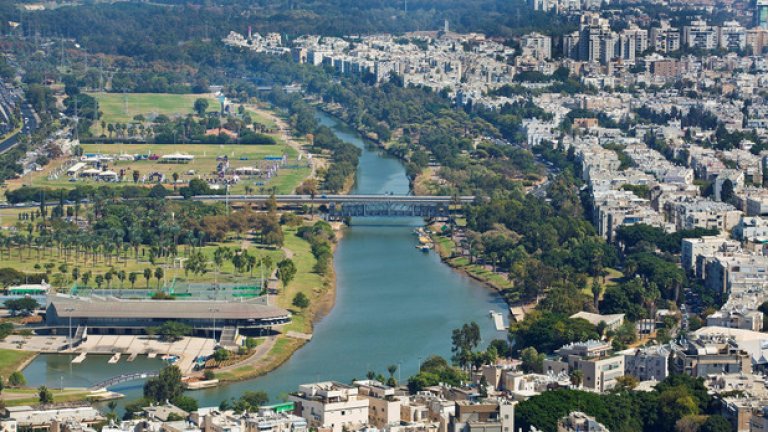 Топ 10 завършва с два от любимите градове на технологичния бизнес - Тел Авив в Израел, и...