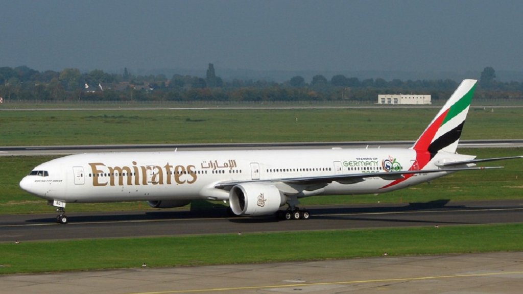 Emirates Boeing 777-300