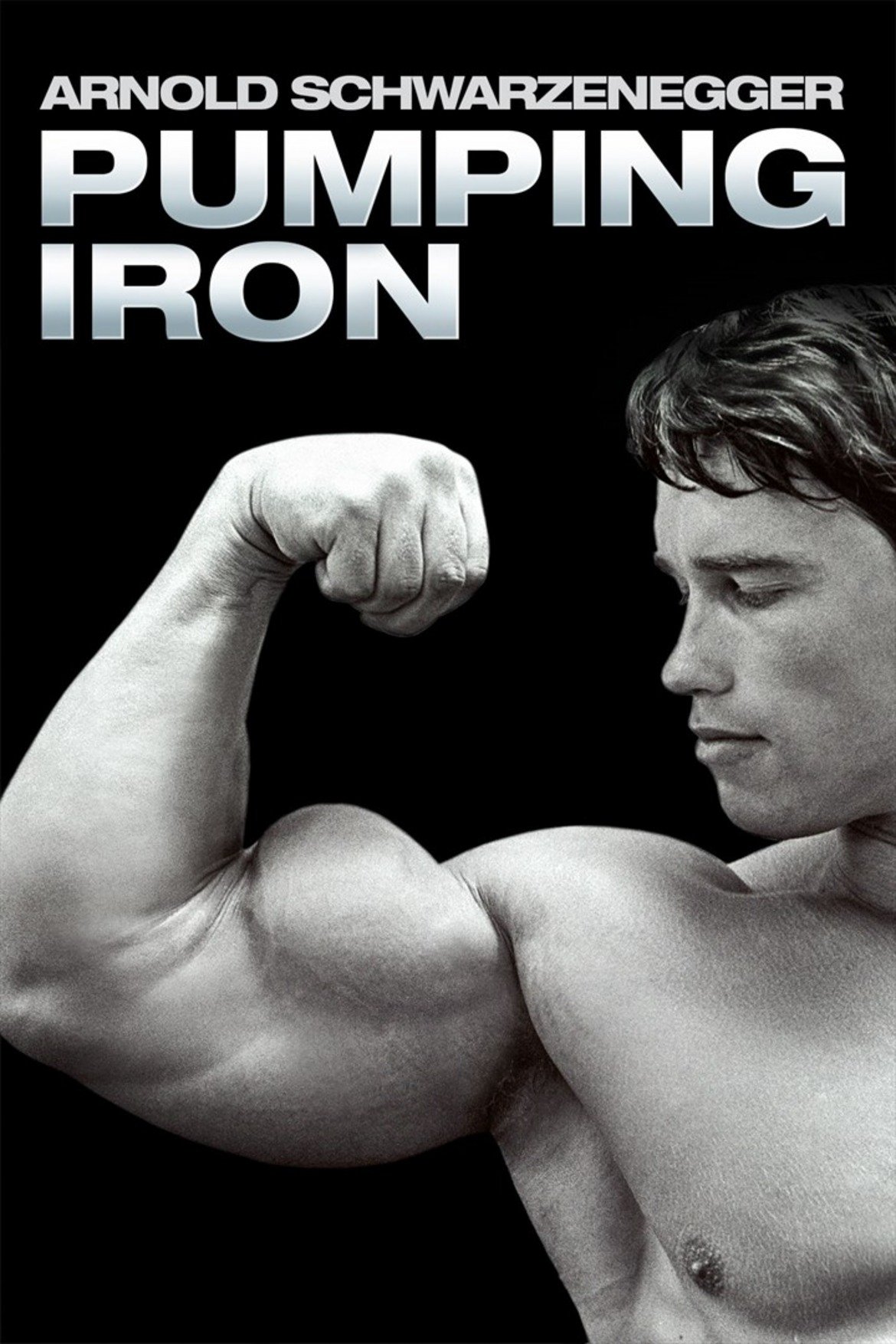 Pumping Iron

Pumping Iron е най-великият, разпознаваем, обсъждан и цитиран филм за фитнеса. Това е едновременно кадилакът, ролс-ройс-ът, „Кръстникът“ и „Гражданинът Кейн“ на киното за мускули, тренировки и тежести. Заснет е през 1975-а, но поради финансови проблеми излиза чак през 1977-а и тогава става тотален хит. Филмът проследява пътят на Арнолд Шварценегер към „Мистър Олимпия“ и „Мистър Юнивърс“ и неговия наситен със съспенс сценичен сблъсък с младия италиански гигант Лу Фериньо. Почти всички икони на желязната игра от златната епоха на 70-те години са тук. Но в центъра е Шварценегер. Тук „Австрийският дъб“ е в роля, предсказваща идващия холивудски триумф и играе образа на остроумния, доминиращ шампион, който осмива и иронизира своите конкуренти. Тук е и легендарното интервю, в което Арнолд сравнява напомпването с оргазма.
Филмът става масивен хит и отваря вратата за фитнес манията в Америка през 80-те години на миналия век. Проучвания показват, че именно след излизането на Pumping Iron драматично скачат абонаментите за фитнес зали. Днес тази класика се гледа като истинско произведение на кино изкуството.