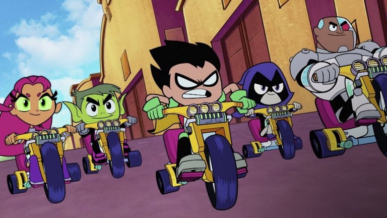 "Малки титани: В готовност! Филмът" / Teen Titans Go! to the Movies - 17 август
Иначе доста мрачната вселена на комиксовите герои на DC тук приема най-забавната си и ориентирана към деца форма. Малките титани вече си имат сериал. В него децата на големите супергерои помагат на родителите си, борейки се с различни злодеи и престъпници. Сега на титаните им се струва, че всички супергерои имат свои филми, но не и те самите. Но техният лидер - Робин, синът на Батман, е решен да промени това като накара едно от най-големите имена в Холивуд да ги забележи. Затова и малките титани отиват към Меката на киното. Но когато групата е погрешно упътена от един истински суперзлодей, който крои планове да превземе Земята, нещата загрубяват. Приятелството и бойният дух на екипа са прекършени и това поставя съдбата на малките титани на карта. Забавна анимация, на която ще се смеят както децата, така и родителите. Идеална за семеен филмов следобед в киното. 