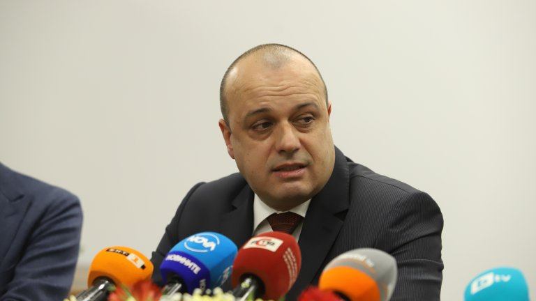 Според министъра на туризма сегашният зимен сезон е три пъти по-силен от този през 2021 г.
