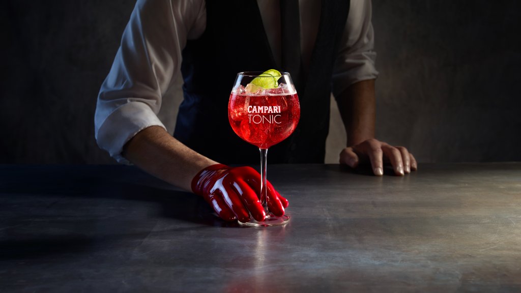 CAMPARI_BARTENDER