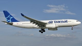 Air Transat Airbus A330-243