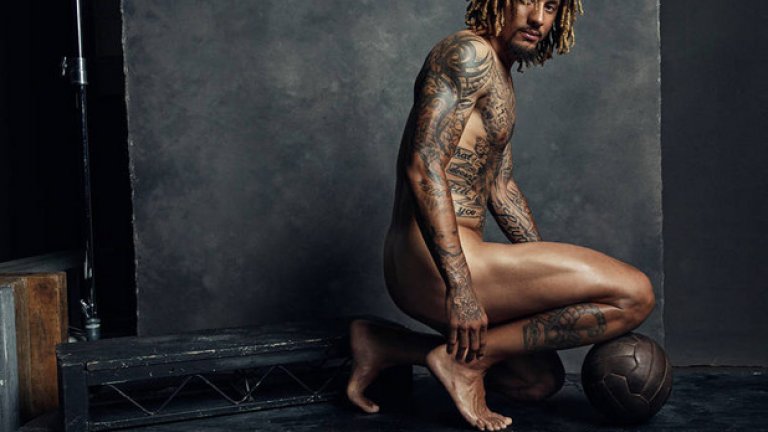 Джърмейн Джоунс, футбол