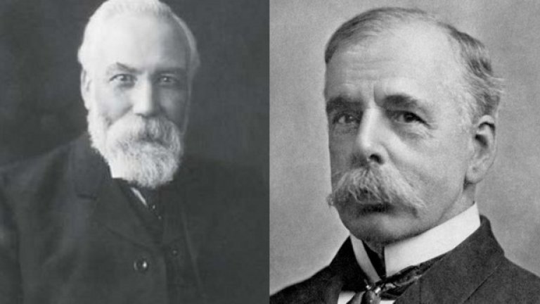 Уилям Маккрегър и Чарлс У. Алкок
Двамата създават първия шампионат и първата купа в историята на футбола. Маккрегър успява да обедини големите английски клубове и с тяхна помощ през 1888 година създава Футболната лига.
От своя страна Алкок организира първия международен футболен мач – през 1870 между Англия и Шотландия и също така създава турнира за Купата на ФА – първата по рода си такава надпревара във футбола.