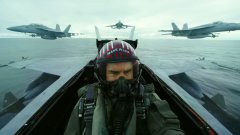 "Топ Гън: Маверик": Да качиш актьори в истинските изтребители F-18
