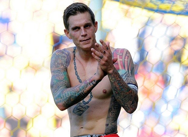 Даниел Агер - безспорният лидер на татуираните футболисти не само в Ливърпул.