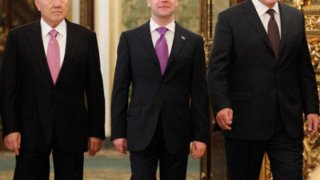 lukashenko-aleksandr-dmitry-nursultan.si