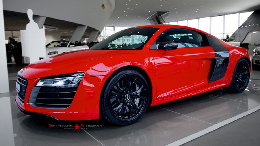 Audi R8
