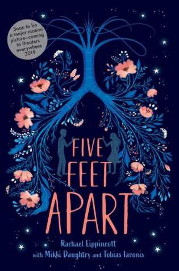  "На пет стъпки от теб" 
Романът "На пет стъпки от теб" (Five Feet Apart) на Рейчъл Липинкот е най-добрата детско-юношеска книга тази година.