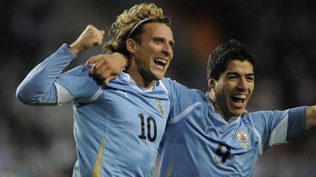 Форлан и Суарес ще тормозят съперниците на Уругвай, както е в последните 4 години. Четвъртите в света са скрит фаворит за нещо сериозно на турнира.