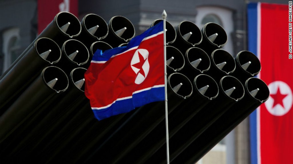 130131004014-n-korea-flag-weapons-story-top