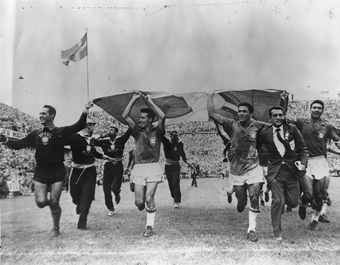 Трофеят от 1958-а е първи от общо петте в историята на Бразилия