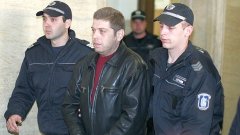 Съдът остави в ареста съдията Петър Сантиров