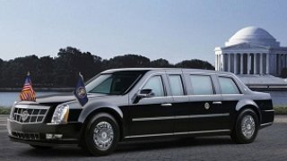Лимузината на Обама с разход 64 на 100 и тежи 7 тона
