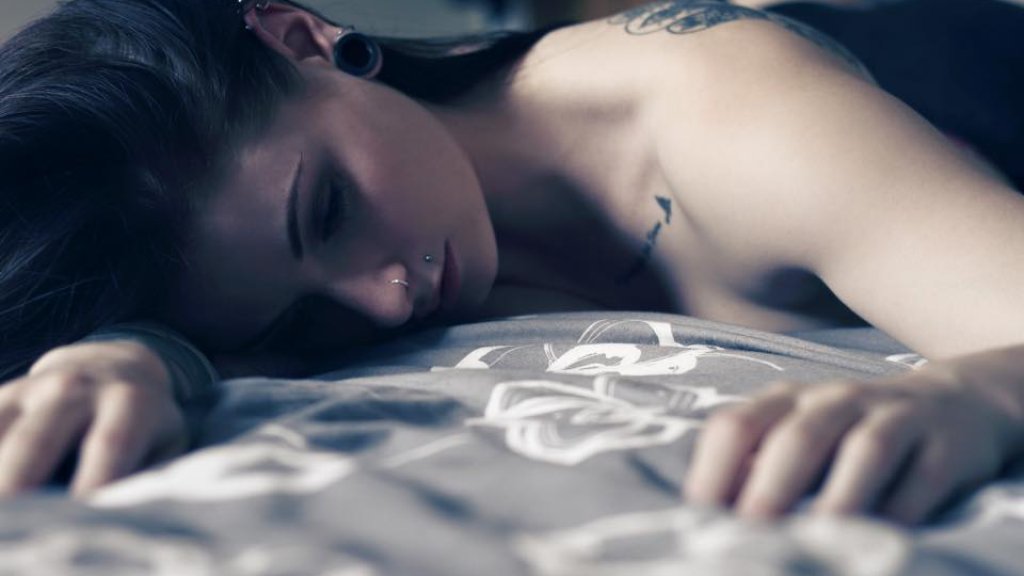 Suicide girl