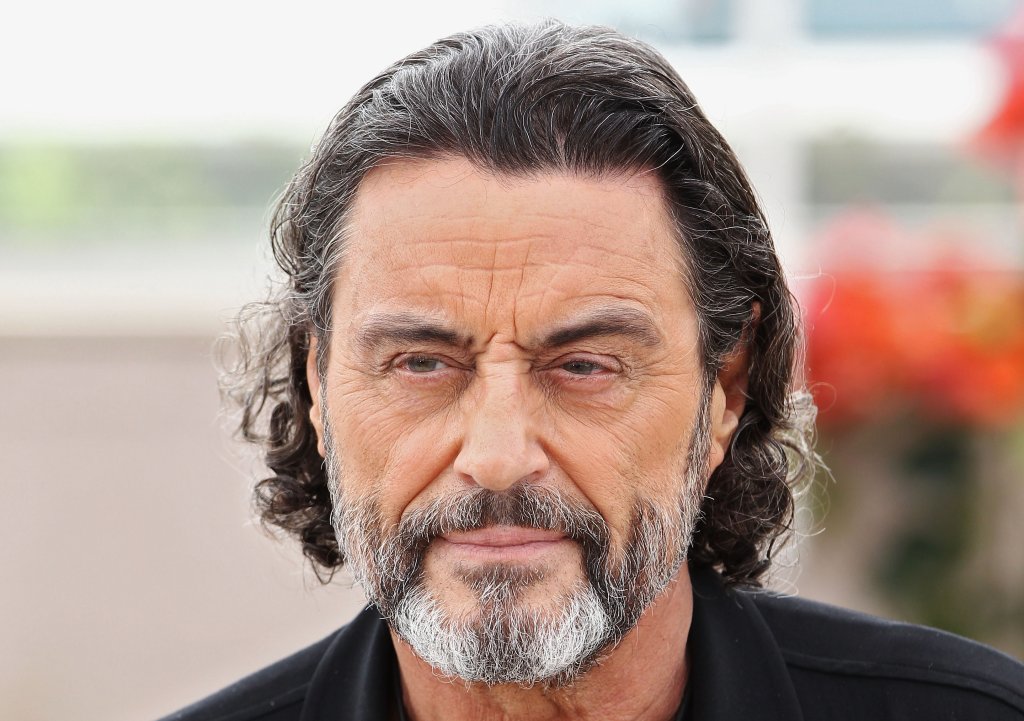 Мистериозна и ключова роля за Иън Макшейн  Познатият ни от „Deadwood” 73-годишен актьор се присъединява за един ключов епизод в шестия сезон на сериала. Твърди се, че той ще има много малко време на екрана, но пък ролята му ще бъде изключително важна.