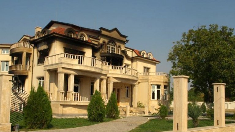 Цар Киро плати каквото трябваше за имотите в Пловдив, а за Катуница в община Садово се прави проверка