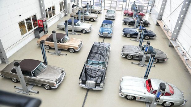 Най-бързо развиващата се дейност на Brabus в последните години е реставрацията на класически модели на Mercedes и връщането на оригиналния им блясък. Без никакви добавки...