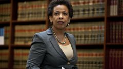 Лорета Линч ще бъде първата чернокожа жена, която ще поеме поста на главен прокурор на САЩ. (Вижте още в галерията)