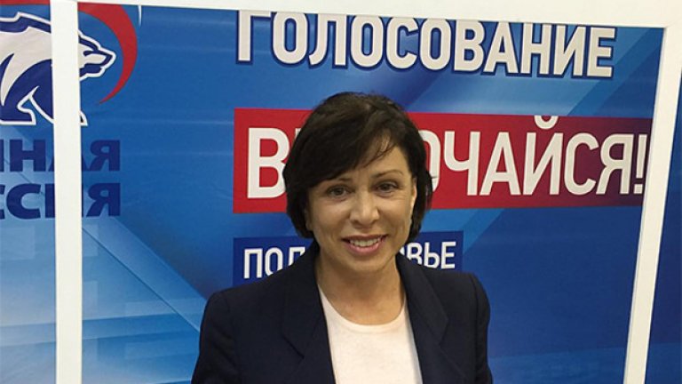 Ирина Роднина (Единна Русия). Трикратната олимпийска шампионка по фигурно пързаляне се труди в Думата вече 8 години.