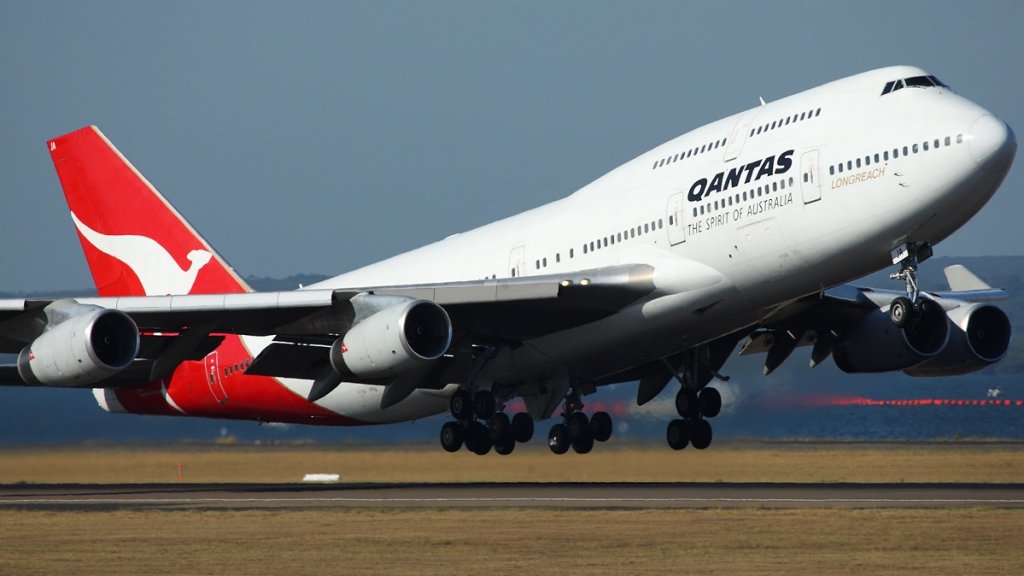 qantas-boeing-747-438
