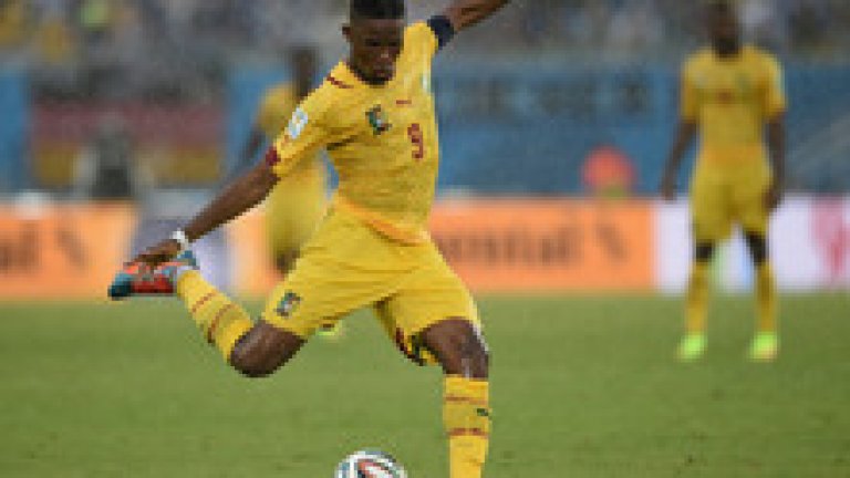 Самуел Ето - камерунският нападател допълни впечатляващата си визитка с четвърто участие на световни футболни финали. На 33-годишна възраст той едва ли ще иска да доказва издражливостта си след четири години