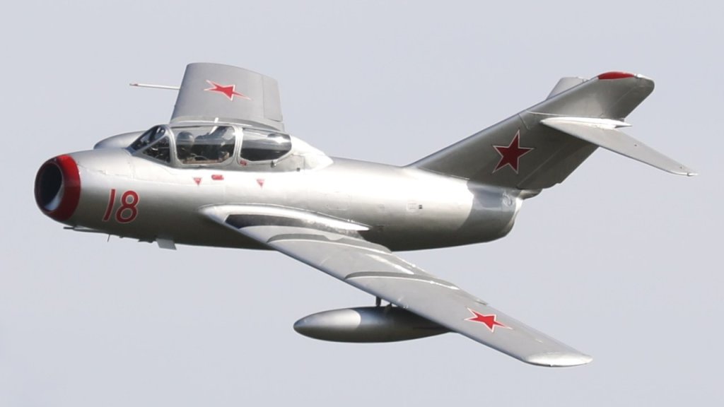 1280px-Duxford_Air_Festival_2017_-_mig1_(34842016051)