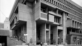1981_BostonCityHall_byLebovich8_HABS_MA1176