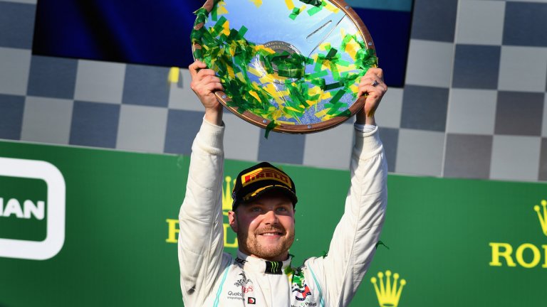 Ботас не успя да запише победа през миналата година, но сега триумфира още на старта на сезона