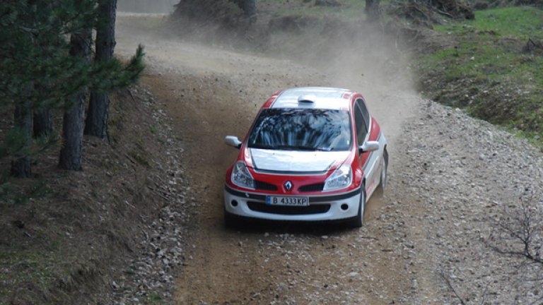 Тодор Славов и Добромир Филипов ще дебютират тази седмица в световния рали шампионат.
Снимка: Николай Лефтеров